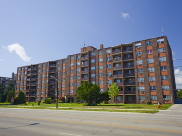 Apartments for Rent in Burlington -  Edinburgh Manor Apartments - CanadaRentalGuide.com