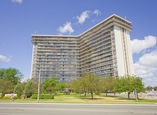 Applewood Towers Apartments - Mississauga, Ontario - Apartment for Rent