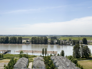 Apartments for Rent in Vancouver - Fraser Pointe I and II - CanadaRentalGuide.com