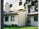 Russet Court - Calgary, Alberta - Apartment for Rent