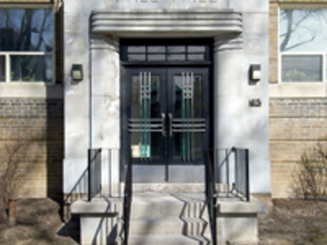 Apartments for Rent in Toronto -  Pall Mall Apartments - CanadaRentalGuide.com