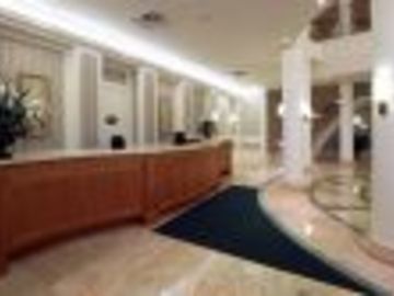Apartments for Rent in Mississauga -  Skymark West I - CanadaRentalGuide.com