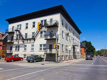 Apartments for Rent in Ottawa -  234 Charlotte Street - CanadaRentalGuide.com