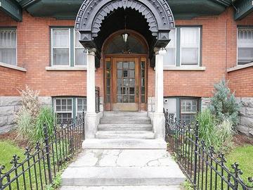 Apartments for Rent in Ottawa -  430 Daly Avenue - CanadaRentalGuide.com