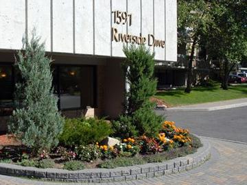 Apartments for Rent in Ottawa -   1541/1551/1591 Riverside Drive	 - CanadaRentalGuide.com