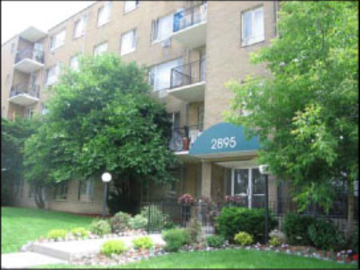 Apartments for Rent in Toronto -  2895 Bathurst Street - CanadaRentalGuide.com