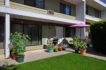 Apartments for Rent in Kamloops - Rembrandt Apartments - CanadaRentalGuide.com