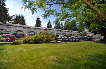 Apartments for Rent in Kamloops - Edgewater Terrace - CanadaRentalGuide.com