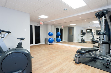 Apartments for Rent in Burlington -  5220 Lakeshore Rd - CanadaRentalGuide.com