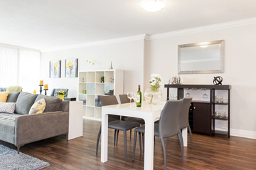 Apartments for Rent in Burlington -  5220 Lakeshore Rd - CanadaRentalGuide.com