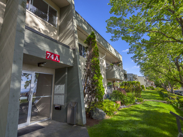 Apartments for Rent in Victoria -  Kamel Point Village Apartments - CanadaRentalGuide.com