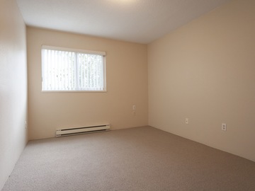 Apartments for Rent in Victoria -  Kamel Point Village Apartments - CanadaRentalGuide.com
