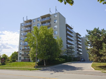 Apartments for Rent in Burlington - Longmoor Terrace Apartments - CanadaRentalGuide.com