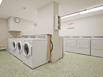 Apartments for Rent in Mississauga -  Park Royal Village Apartments - CanadaRentalGuide.com