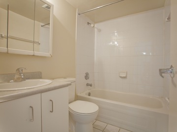 Apartments for Rent in East York -  Eastdale Apartments - CanadaRentalGuide.com
