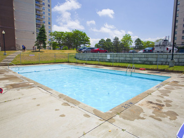 Apartments for Rent in Toronto -  Lawrence East Apartments - CanadaRentalGuide.com