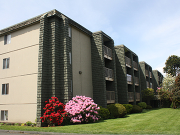 Apartments for Rent in Victoria -  Niagara Court Apartments - CanadaRentalGuide.com