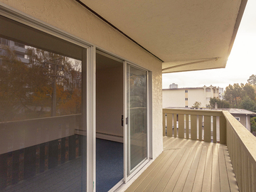 Apartments for Rent in Victoria -  Anondale Court - CanadaRentalGuide.com