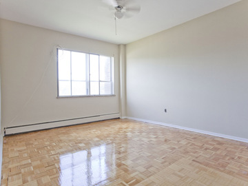 Apartments for Rent in Burlington -  Edinburgh Manor Apartments - CanadaRentalGuide.com