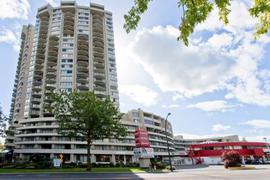 International Plaza Apartments