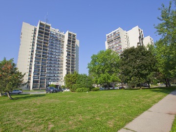 Apartments for Rent in Oakville -  White Oaks Apartments - CanadaRentalGuide.com