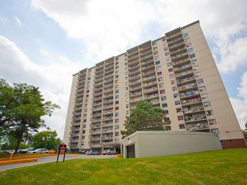 Apartments for Rent in Toronto -  Markham Road Apartments- 215 - CanadaRentalGuide.com