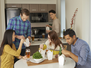 Apartments for Rent in Vancouver - Axis - CanadaRentalGuide.com