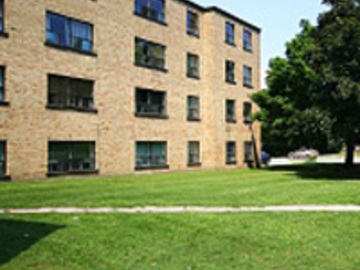Apartments for Rent in Etobicoke -  2 Kinsdale Blvd - CanadaRentalGuide.com