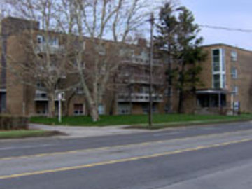 Apartments for Rent in Toronto -  Fairlawn Apartments - CanadaRentalGuide.com