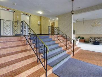 3050 Glencrest Road Creswell Court Apartments Burlington