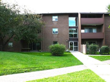 Apartments for Rent in London -  Fanshawe Village - CanadaRentalGuide.com