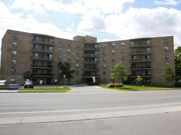 Apartments for Rent in London -  Springbank Manor - CanadaRentalGuide.com