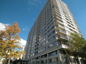 Apartments for Rent in Toronto -  53 Thorncliffe Park Drive - CanadaRentalGuide.com