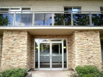 Apartments for Rent in Hamilton -   157 Pearl Street - CanadaRentalGuide.com
