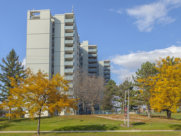 Apartments for Rent in Toronto - Lafayette Apartments - CanadaRentalGuide.com