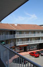 Apartments for Rent in Lander -  Harbourside - CanadaRentalGuide.com