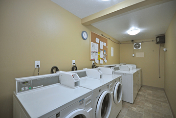 Apartments for Rent in Kamloops - Bonnie Lee Apartments - CanadaRentalGuide.com