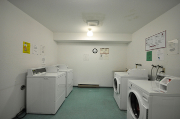 Apartments for Rent in Kamloops - College Manor - CanadaRentalGuide.com