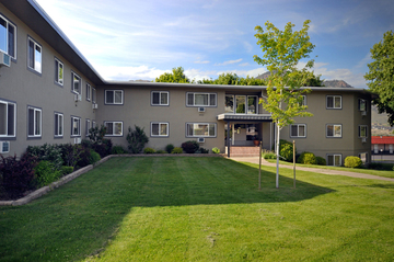 Apartments for Rent in Kamloops - Columbia Manor - CanadaRentalGuide.com