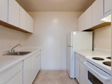 Apartments for Rent in Coquitlam -  Cypress Gardens Apartments - CanadaRentalGuide.com