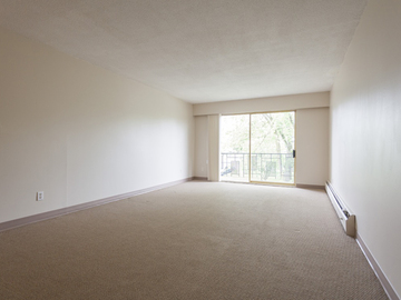 Apartments for Rent in New Westminster -  Holly Tree Apartments - CanadaRentalGuide.com