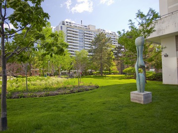 Apartments for Rent in Toronto -  Davisville Village Apartments - CanadaRentalGuide.com