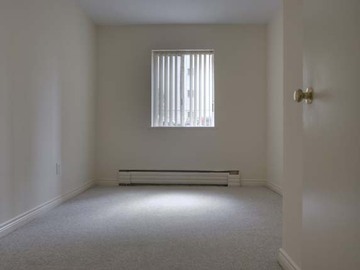 Apartments for Rent in Toronto -  Oriole Apartments - CanadaRentalGuide.com