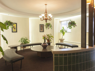 Apartments for Rent in Toronto -  Sheldon Towers - CanadaRentalGuide.com