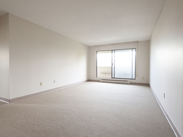 Apartments for Rent in Richmond -  Dolphin Square Apartments - CanadaRentalGuide.com