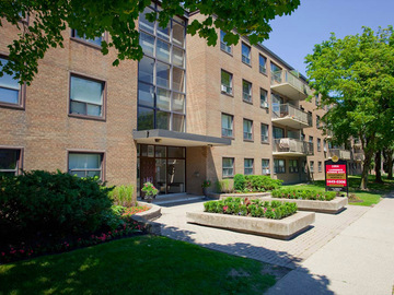 Apartments for Rent in Toronto -  Lawrence Apartments - CanadaRentalGuide.com