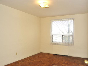 Apartments for Rent in Toronto -  Lawrence Apartments - CanadaRentalGuide.com