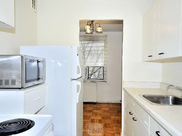 Apartments for Rent in Toronto -  Lawrence Apartments - CanadaRentalGuide.com