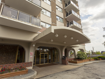 Apartments for Rent in New Westminster -  Tantus Towers - CanadaRentalGuide.com