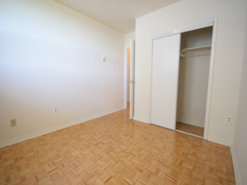 Apartments for Rent in Toronto -  South Garden Apartments - CanadaRentalGuide.com